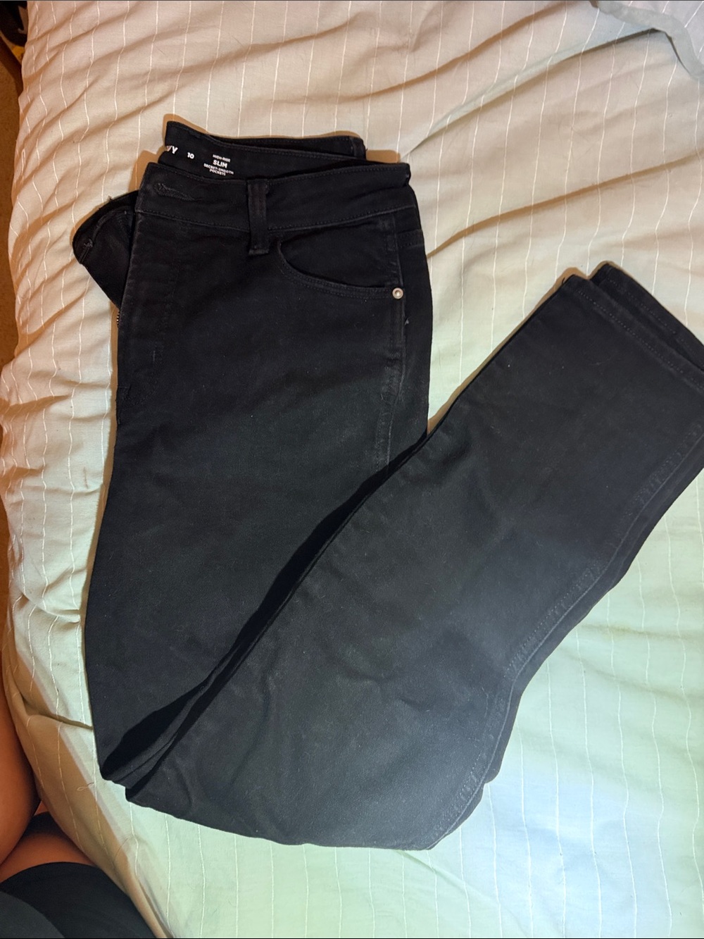 Old Navy Black Women's Skinny Jeans - Sleek Stretch Fit
